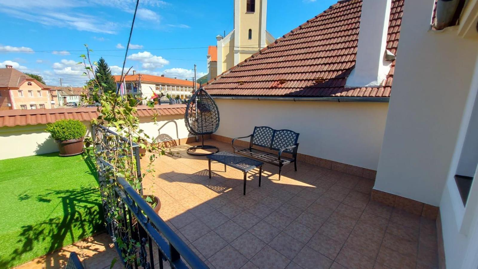 Conacul Poetilor Hotel Gura Raului Bagian luar foto