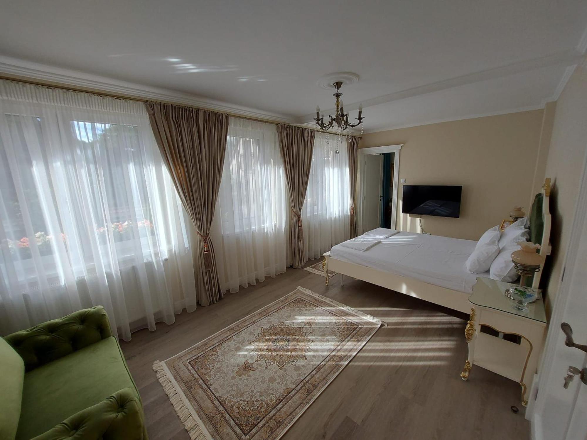 Conacul Poetilor Hotel Gura Raului Bagian luar foto