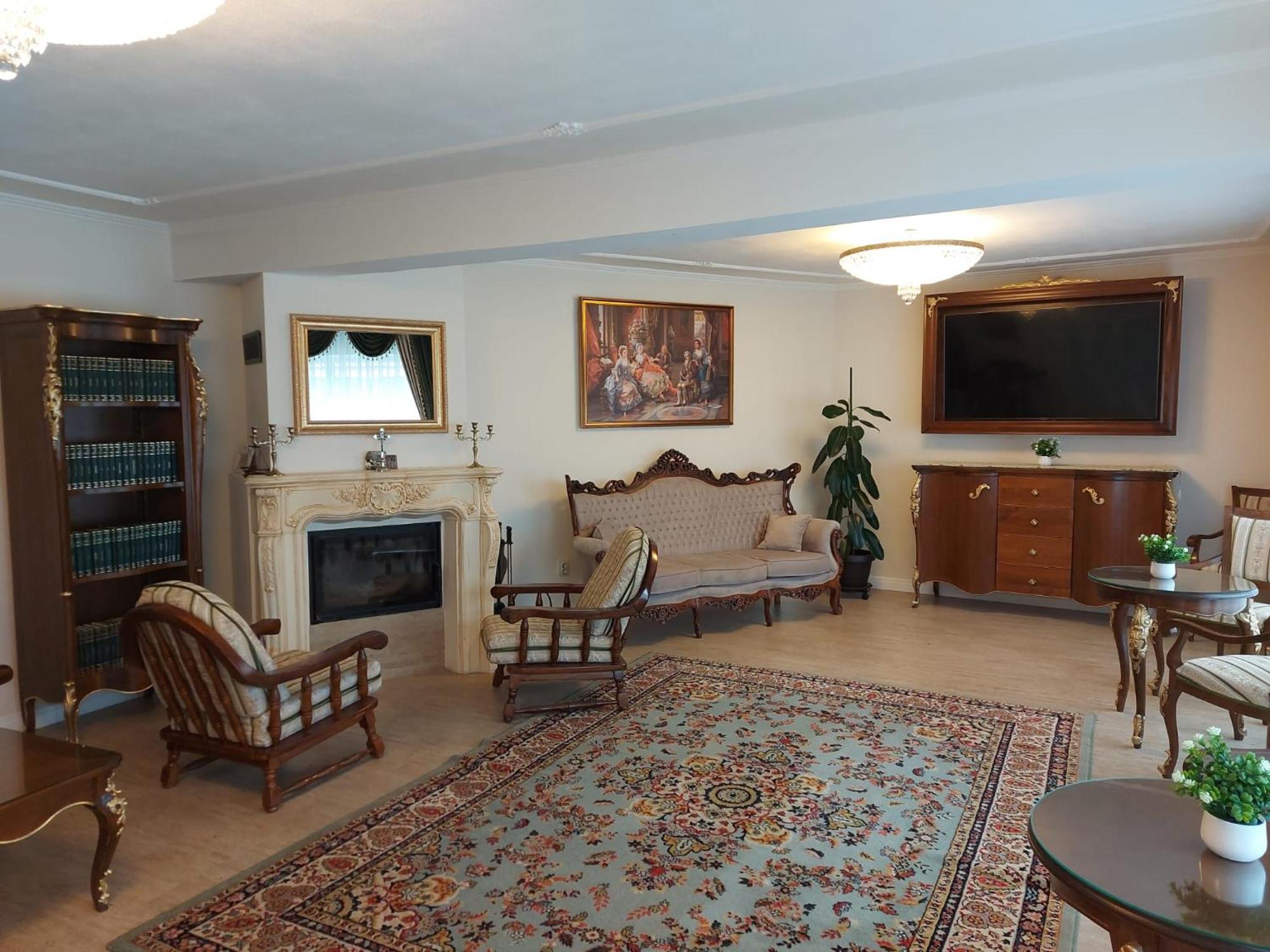 Conacul Poetilor Hotel Gura Raului Bagian luar foto