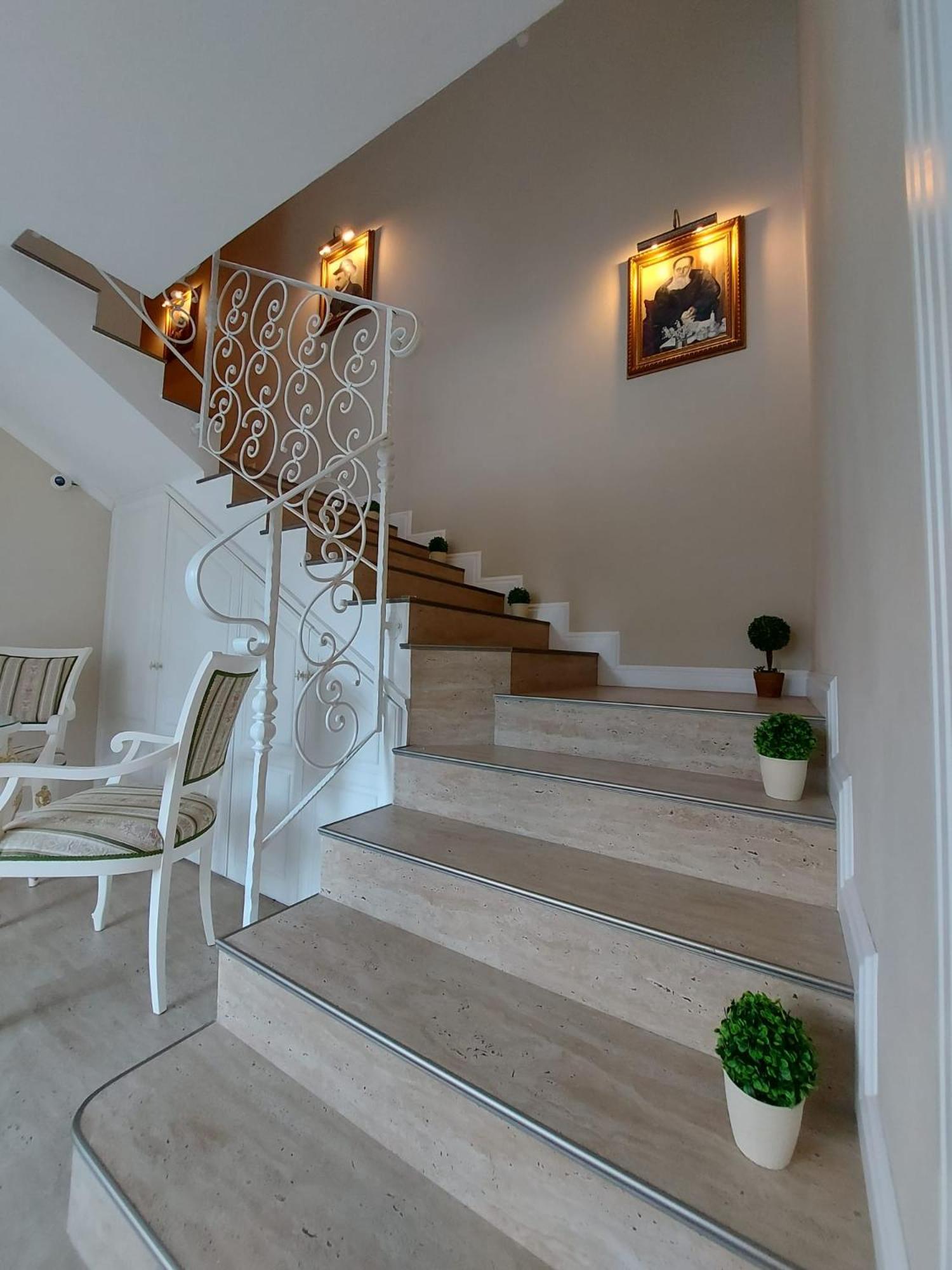 Conacul Poetilor Hotel Gura Raului Bagian luar foto